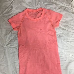 Lululemon top